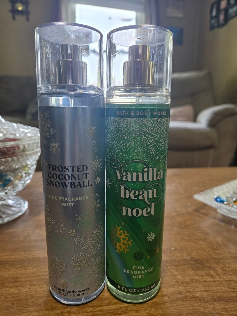 Bath & Body Works Vanilla Bean Noel And Frosted Cocnut Snowball Body Mists